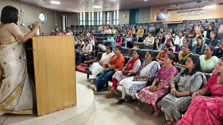 Narnaul News Update: राजकीय महाविद्यालय नारनौल में हुआ ‘महिला स्वास्थ्य एवं स्वच्छता’ पर विस्तार व्याख्यान, छात्राओं को दिए गए स्वास्थ्य के जरूरी टिप्स