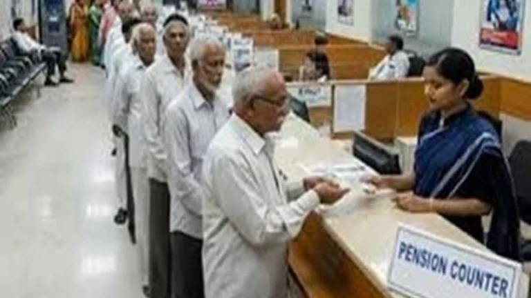 Narnaul News: पेंशनभोगियों के लिए जरूरी सूचना, जिला खजाना कार्यालय से पेंशन लेने वालों के लिए 2 नवंबर से शुरू होगा वार्षिक जीवन प्रमाण पत्र सत्यापन