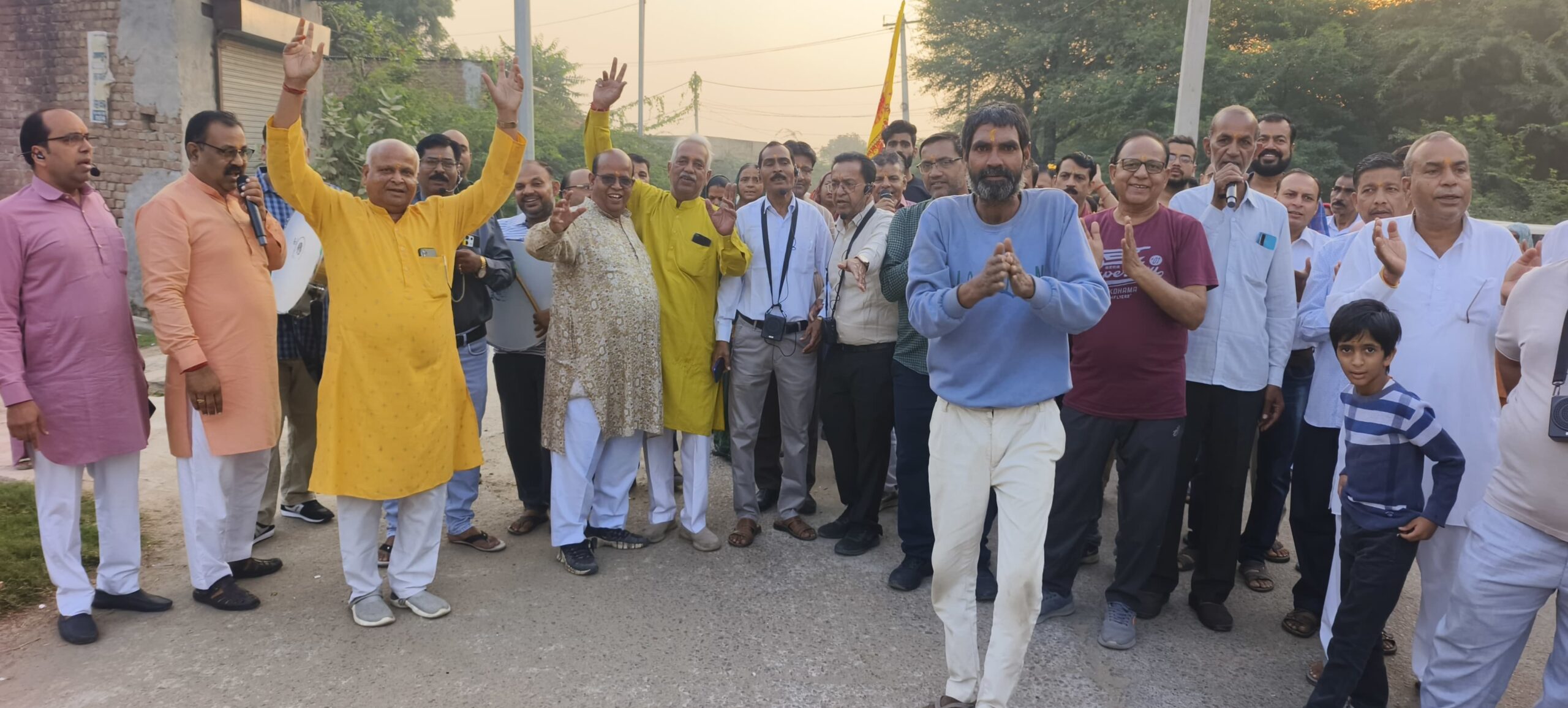 Narnaul: श्री राधा रानी प्रभात फेरी ट्रस्ट नारनौल की भक्ति और आस्था से सराबोर हुई 69वीं प्रभात फेरी