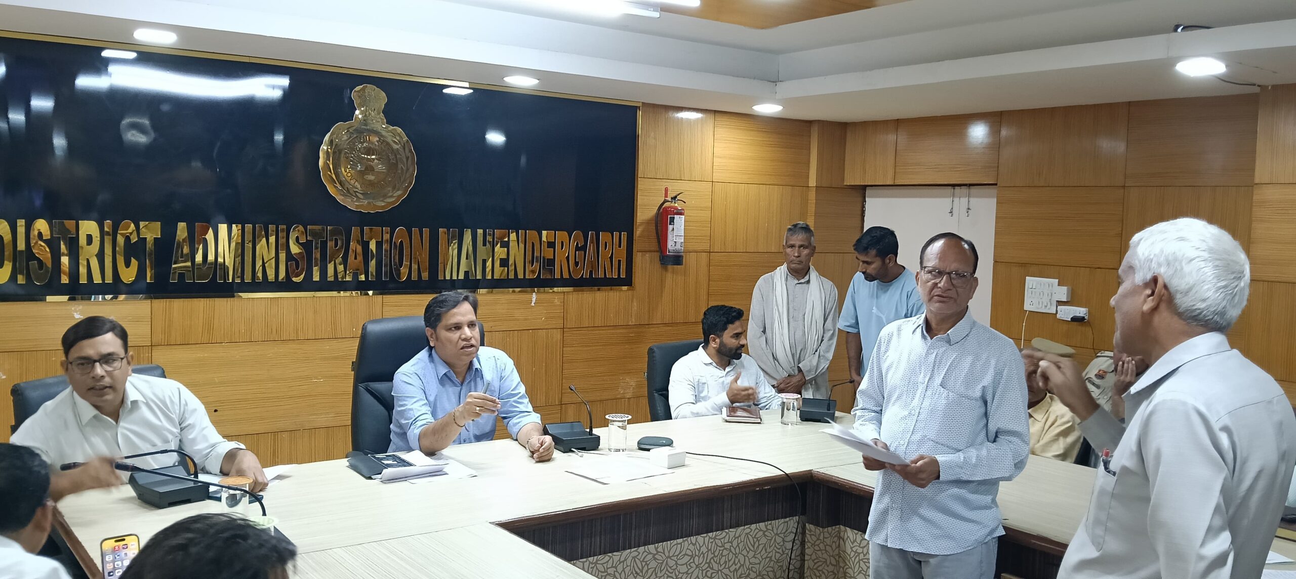 Narnaul: समाधान शिविरों का उद्देश्य आमजन को सरकारी कार्यालयों के चक्कर काटने से बचाना