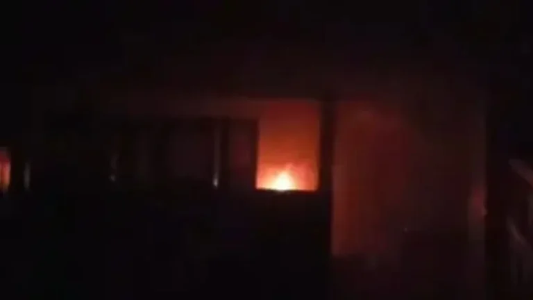 Panipat Insurance Office Fire: पानीपत में इंश्योरेंस कंपनी के दफ्तर में लगी भीषण आग, एक्सीडेंट क्लेम की दर्जनों फाइलें जलकर खाक