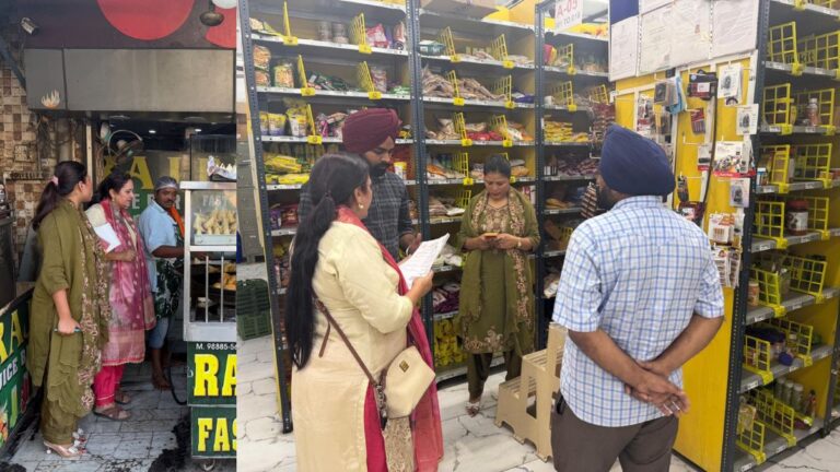 त्योहारों से पहले तरनतारन में फूड सेफ्टी टीम की जांच, पनीर-स्प्रिंग रोल समेत 6 सैंपल भरे