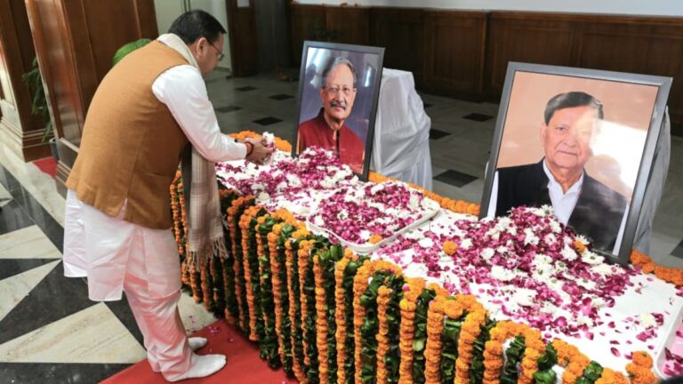 पूर्व कैबिनेट मंत्री हीरा सिंह बिष्ट के निधन पर CM धामी ने जताया शोक, योगदान को किया याद